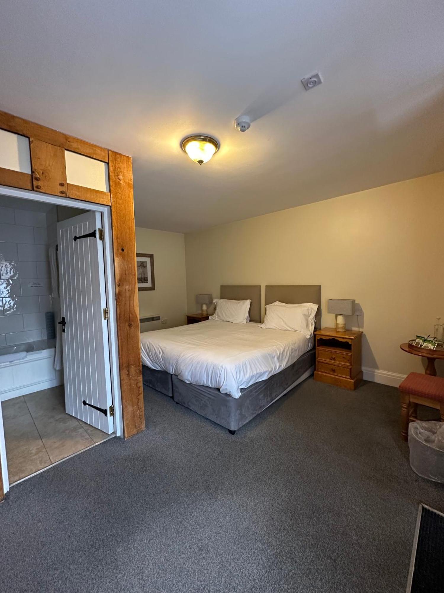 The White Hart Hotel Welwyn Extérieur photo