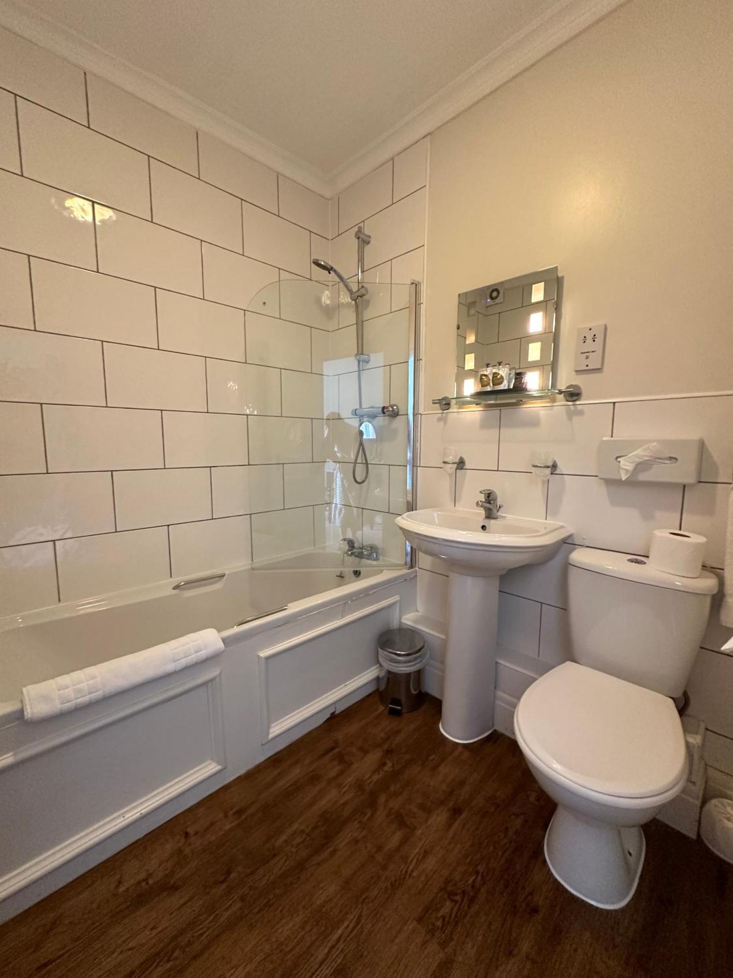 The White Hart Hotel Welwyn Extérieur photo