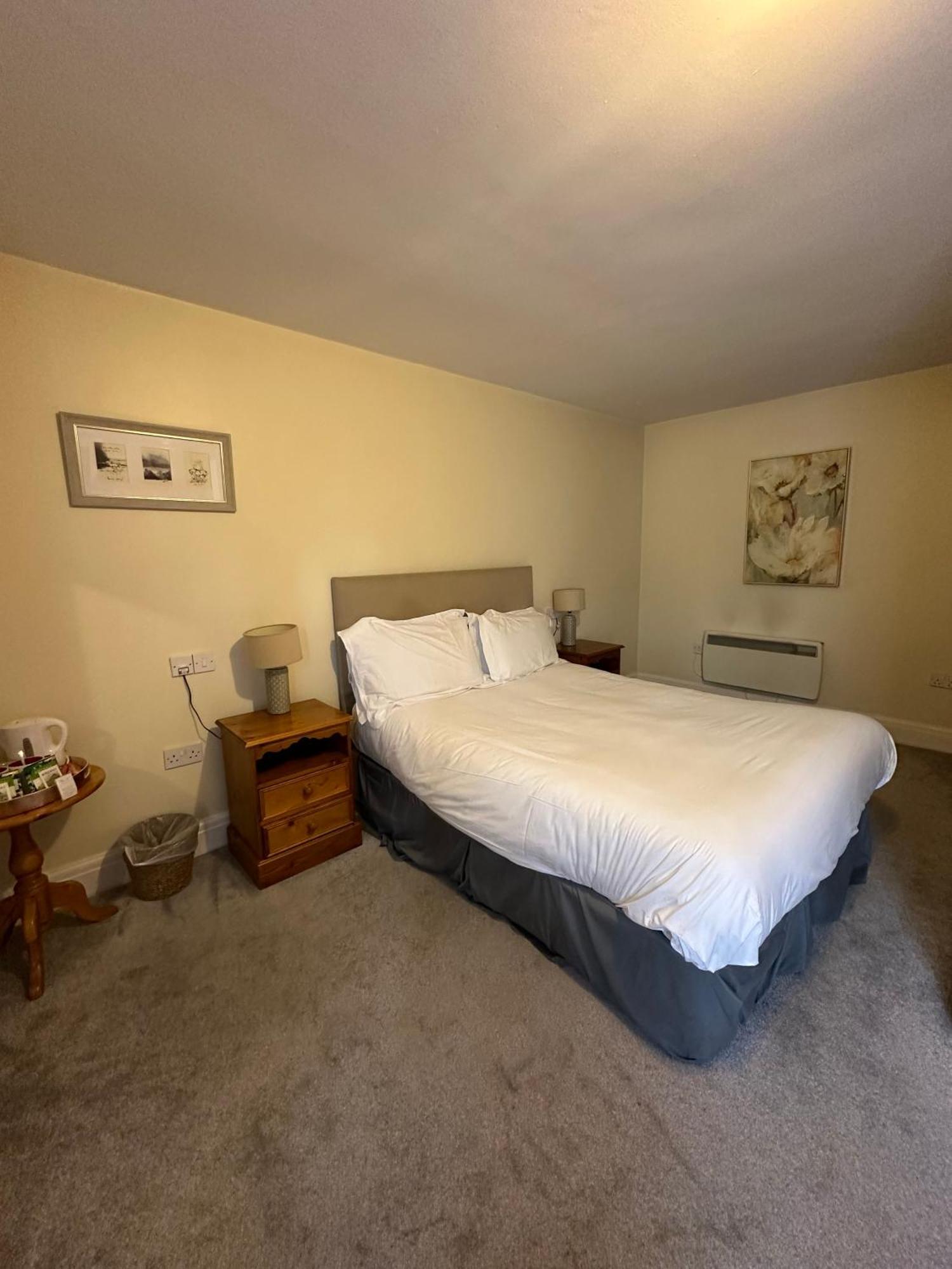 The White Hart Hotel Welwyn Extérieur photo