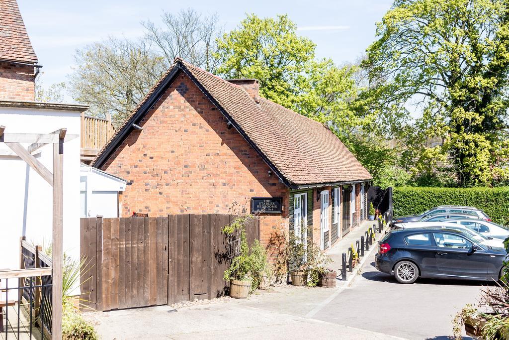 The White Hart Hotel Welwyn Extérieur photo